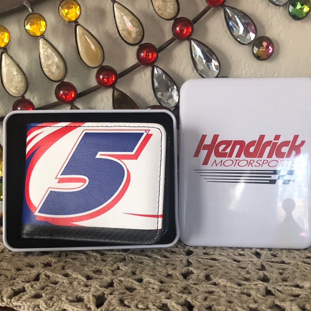 Buckle-Down Hendrick Motorsports KYLE LARSON #5 Wallet